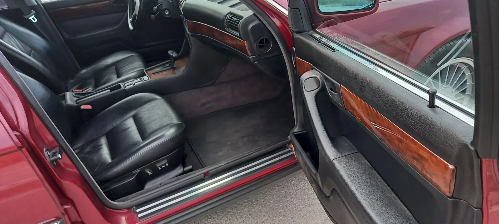 BMW 735 3.5/211кс.AUTOMAT, снимка 13 - Автомобили и джипове - 54657566