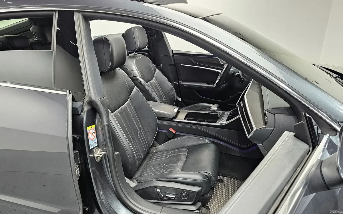 Audi A7 3.0 50TDI Quattro, Distronic, HeadUP, 360-cam, Обд, снимка 11 - Автомобили и джипове - 54822228