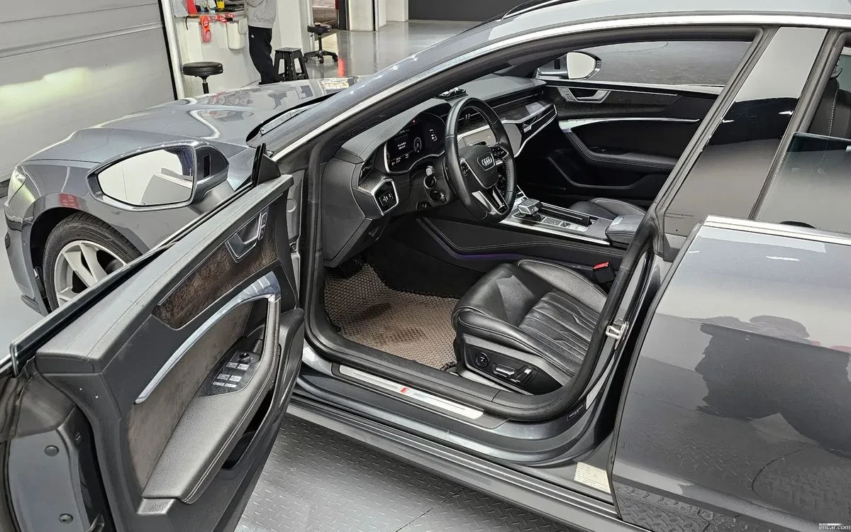 Audi A7 3.0 50TDI Quattro, Distronic, HeadUP, 360-cam, Обд, снимка 9 - Автомобили и джипове - 54822228