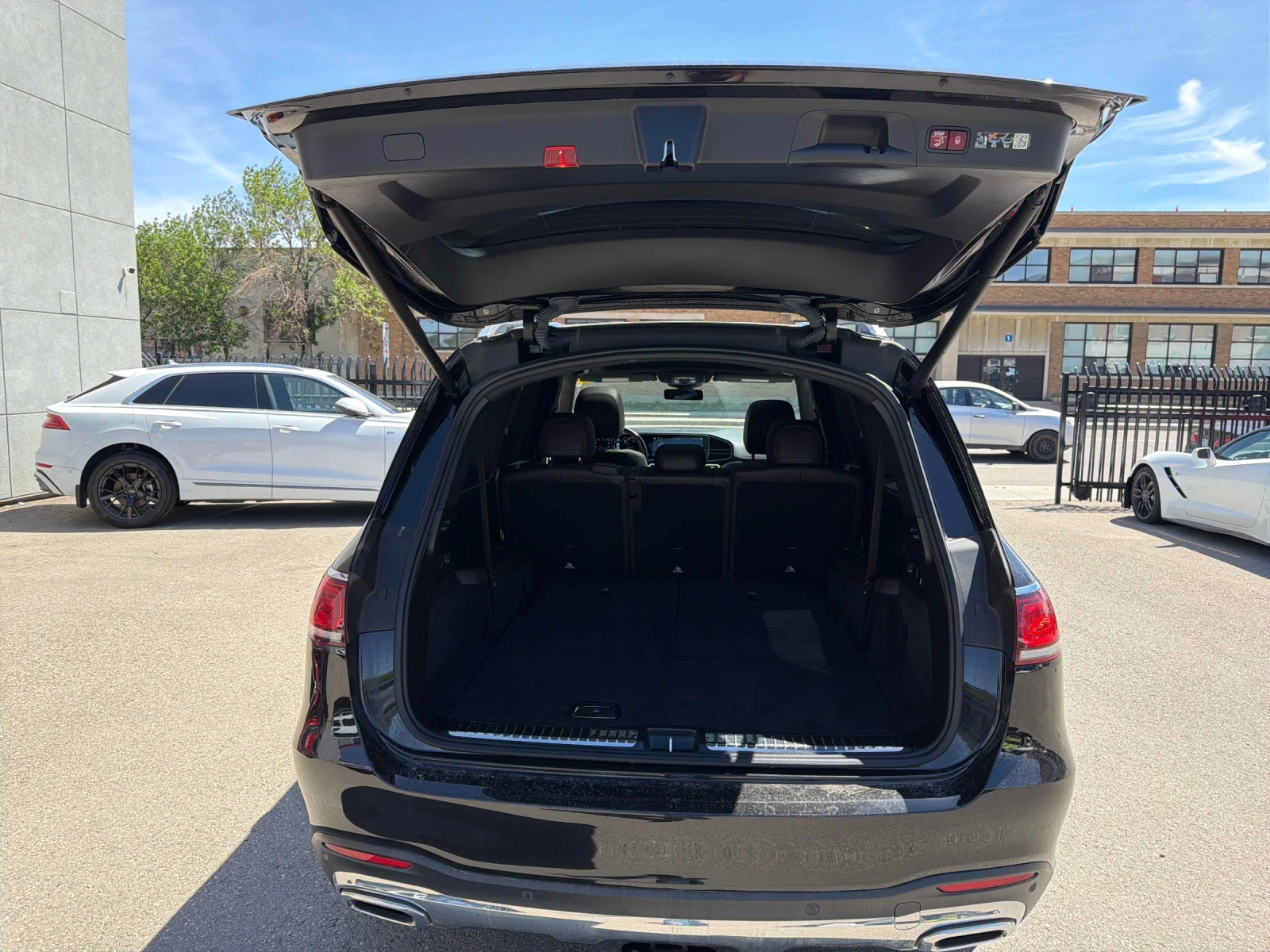 Mercedes-Benz GLS 450 AMG * ��������� * BURMSTER * 7 ����� * DISTRONIC * | Mobile.bg � ����������� 17