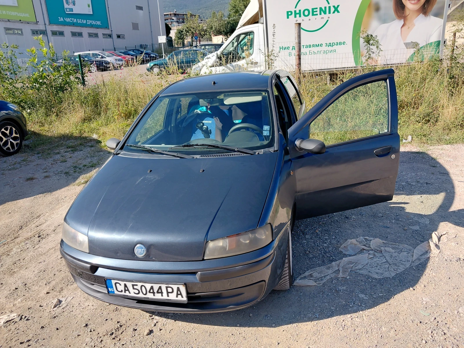 Fiat Punto 1.4, снимка 2 - Автомобили и джипове - 55497151