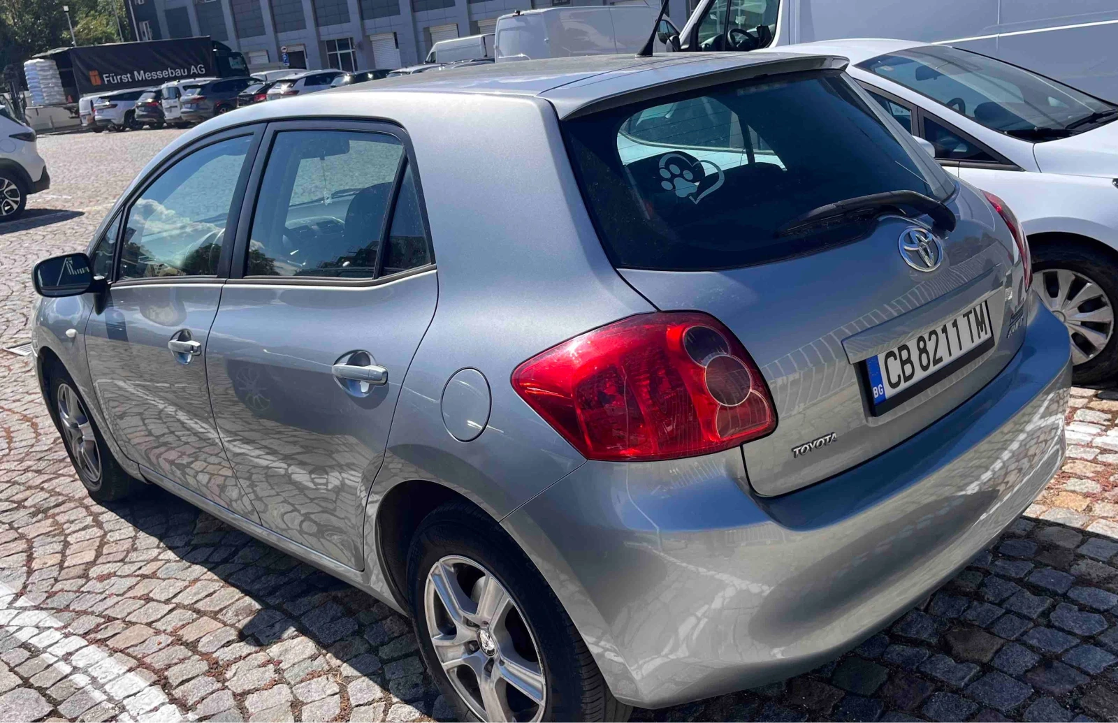 Toyota Auris, снимка 4 - Автомобили и джипове - 55952548