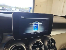 Mercedes-Benz GLC 300 ПОДГРЕВИ * ПАНО * KEYLESS * CARFAX, снимка 11