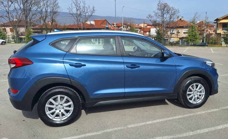 Hyundai Tucson, снимка 12 - Автомобили и джипове - 52133166