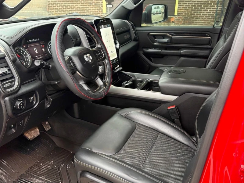 Dodge RAM 1500 * Sport * CARFAX * БЕЗ ПЪРВОНАЧАЛНА ВНОСКА, снимка 5 - Автомобили и джипове - 52891091