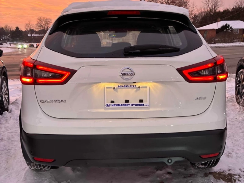 Nissan Qashqai * S * CARFAX * ЦЕНА ДО БГ, снимка 4 - Автомобили и джипове - 53044113