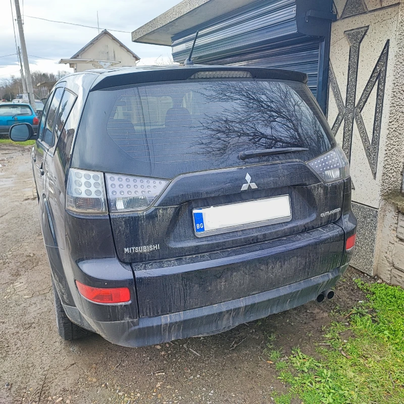 Mitsubishi Outlander 2.0DI-D, снимка 2 - Автомобили и джипове - 53286268