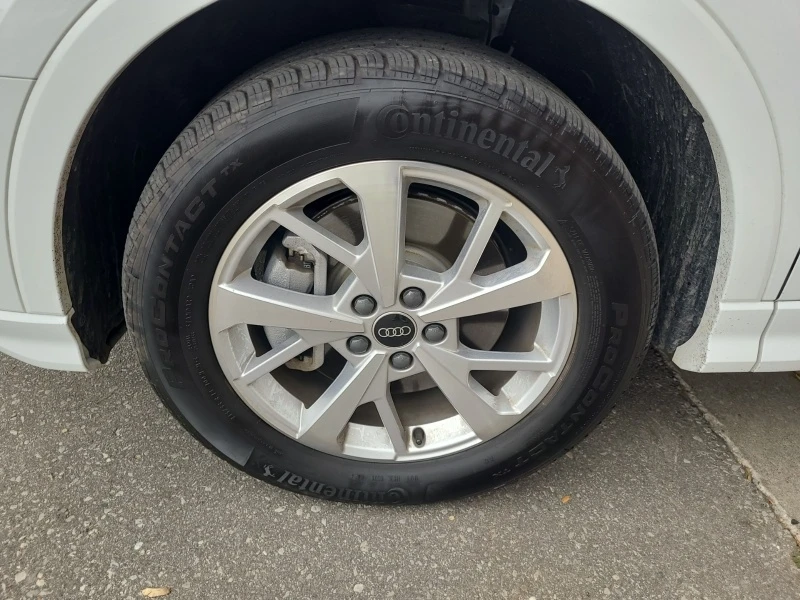 Audi Q3 * KOMFORT * CARFAX * БЕЗ ПЪРВОНАЧАЛНА ВНОСКА, снимка 2 - Автомобили и джипове - 53248117