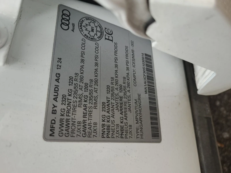 Audi Q3 * KOMFORT * CARFAX * БЕЗ ПЪРВОНАЧАЛНА ВНОСКА, снимка 5 - Автомобили и джипове - 53248117