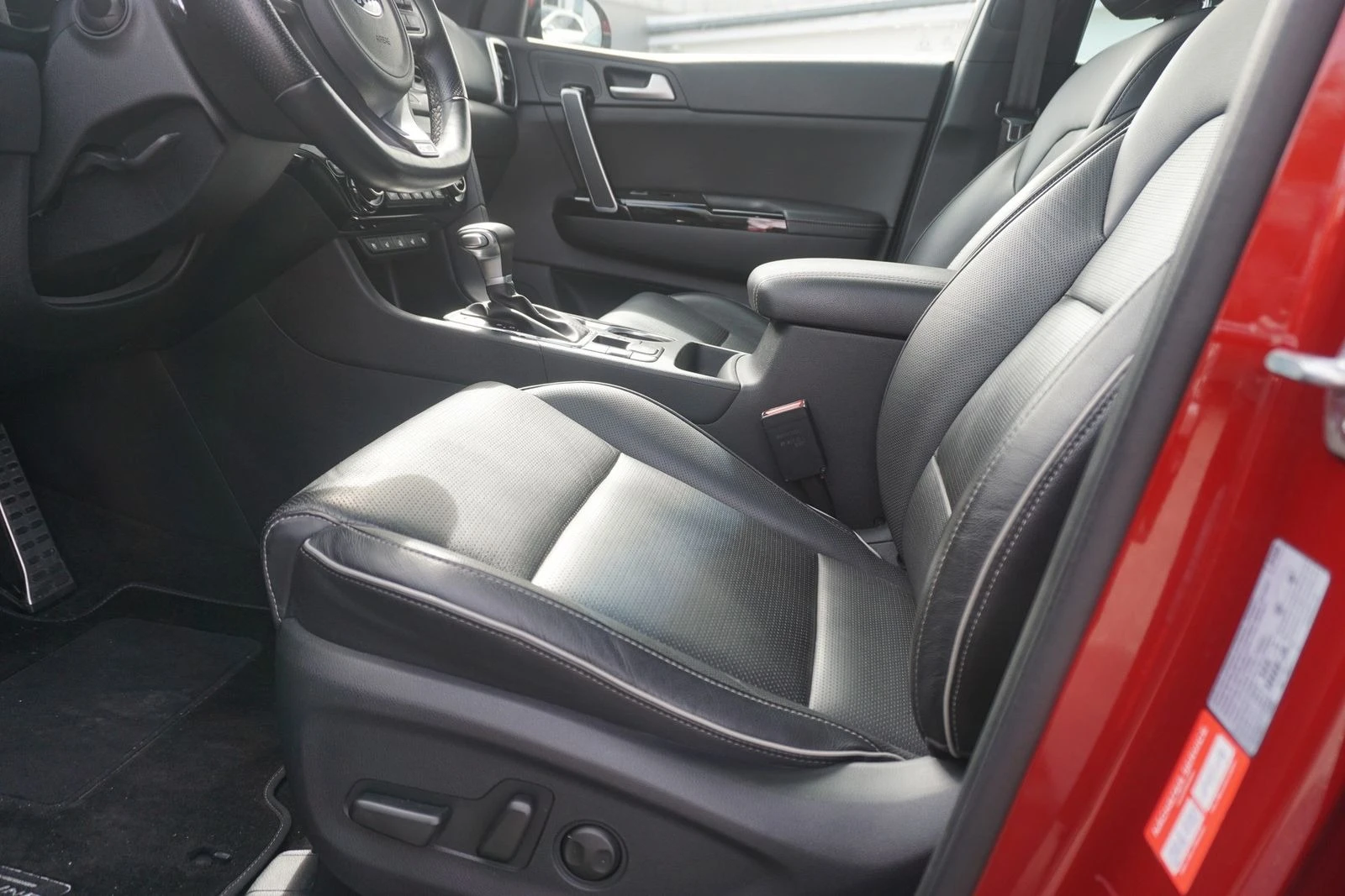 Kia Sportage | Mobile.bg   12