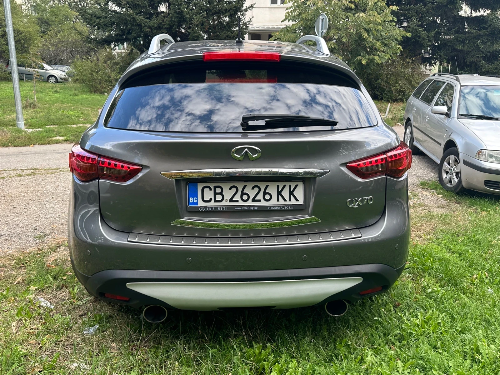 Infiniti QX70 97000 км - изображение 6