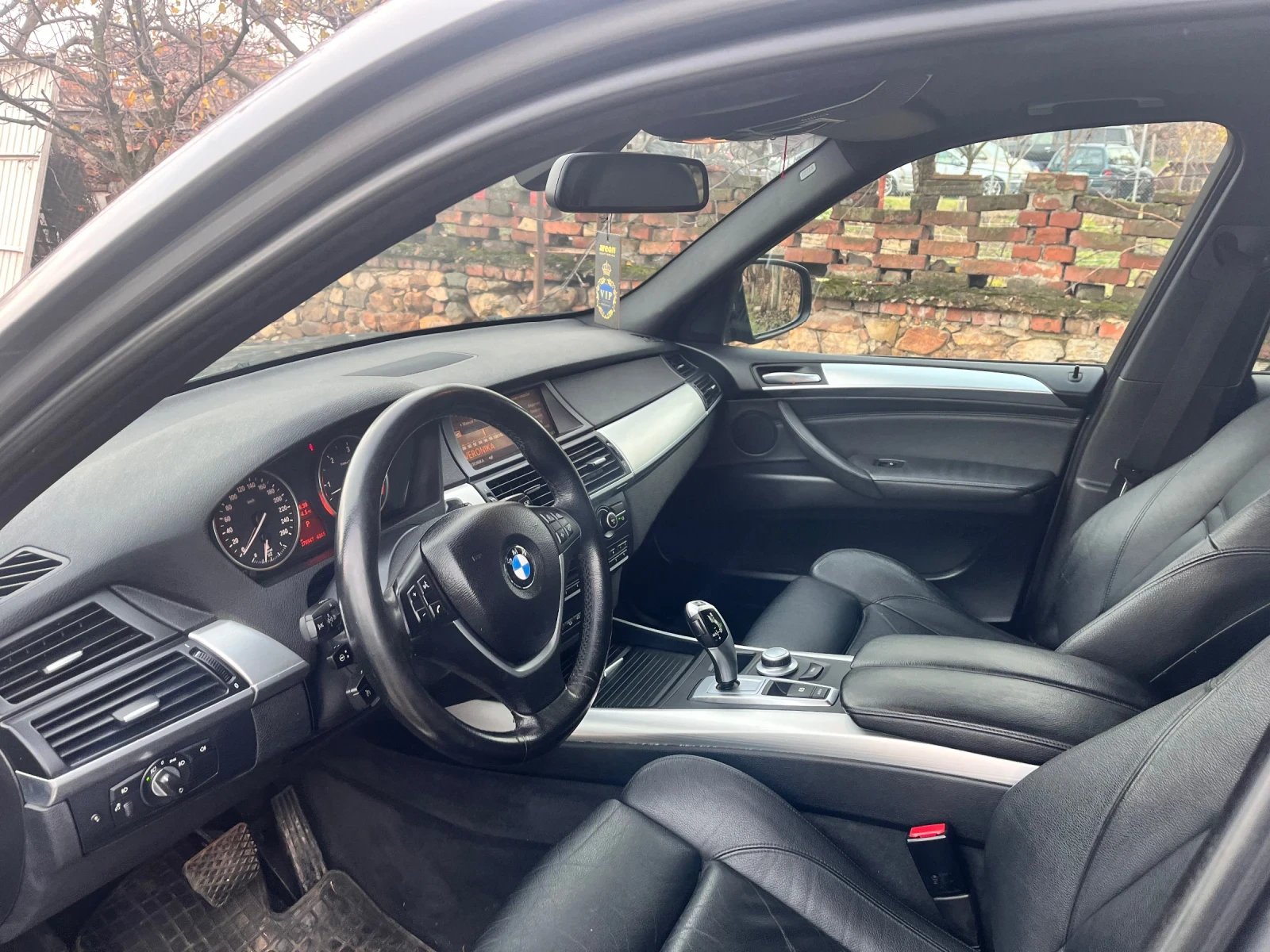BMW X5  - изображение 8