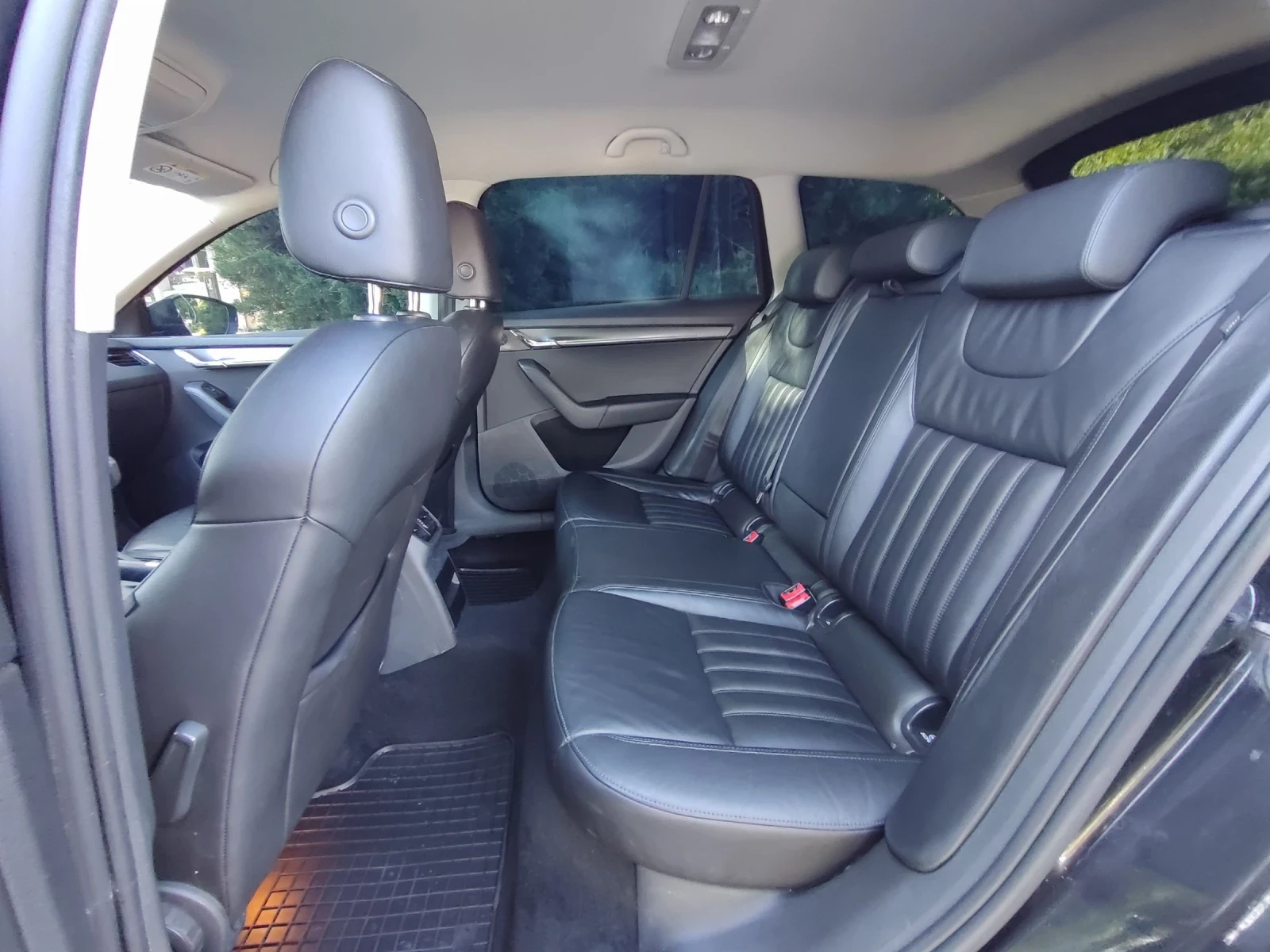 Skoda Octavia 1.5TGI DSG - изображение 5