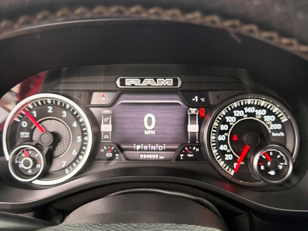 Dodge RAM 1500 * Sport * CARFAX * БЕЗ ПЪРВОНАЧАЛНА ВНОСКА - изображение 8