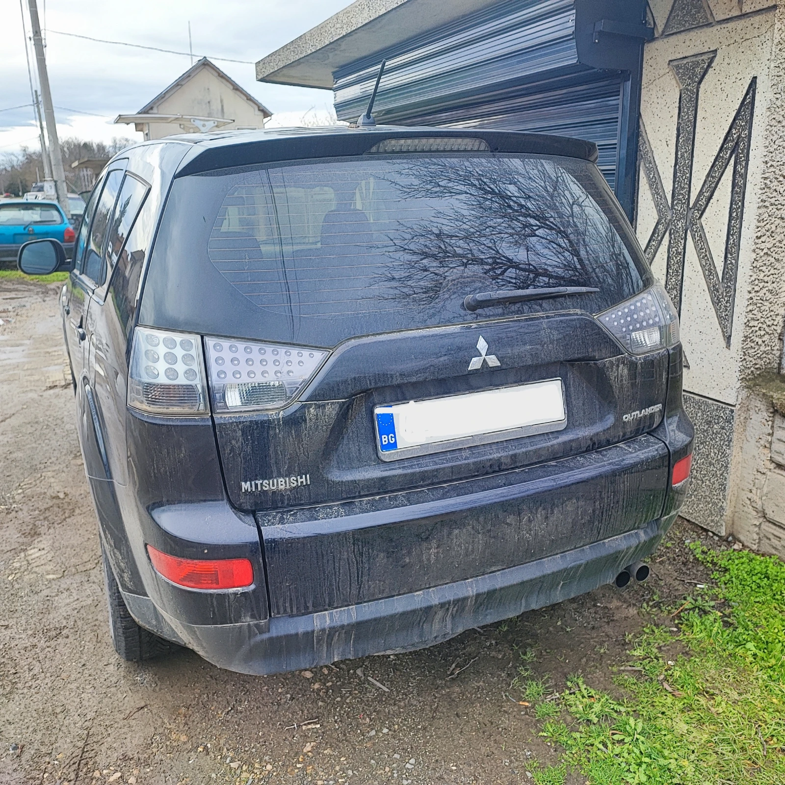 Mitsubishi Outlander 2.0DI-D - изображение 2