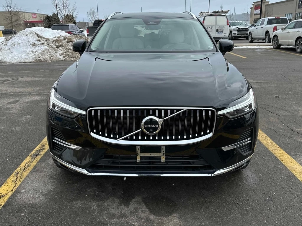 Volvo XC60 | Inscription| B&W| HEAD-UP| AWD+ ГУМИ С ДЖАНТИ - изображение 3