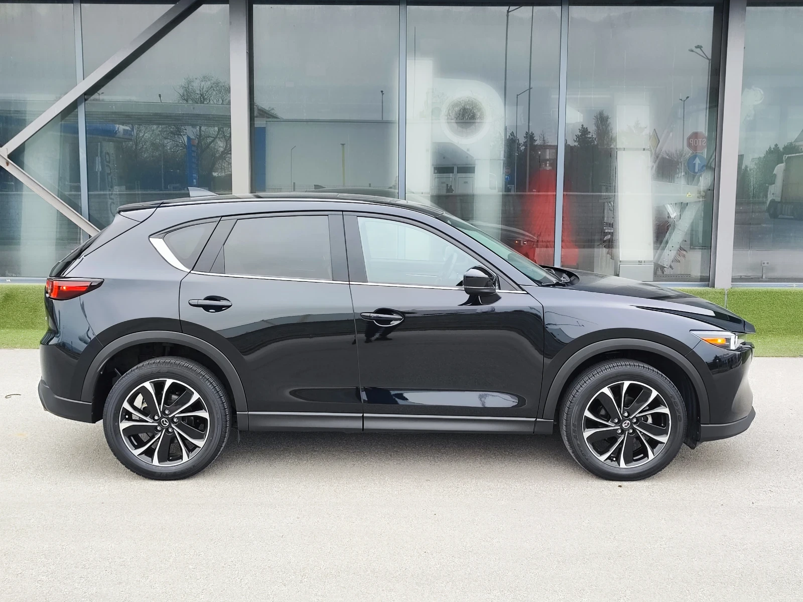 Mazda CX-5 2.5 / GT / AWD, снимка 2 - Автомобили и джипове - 53925542