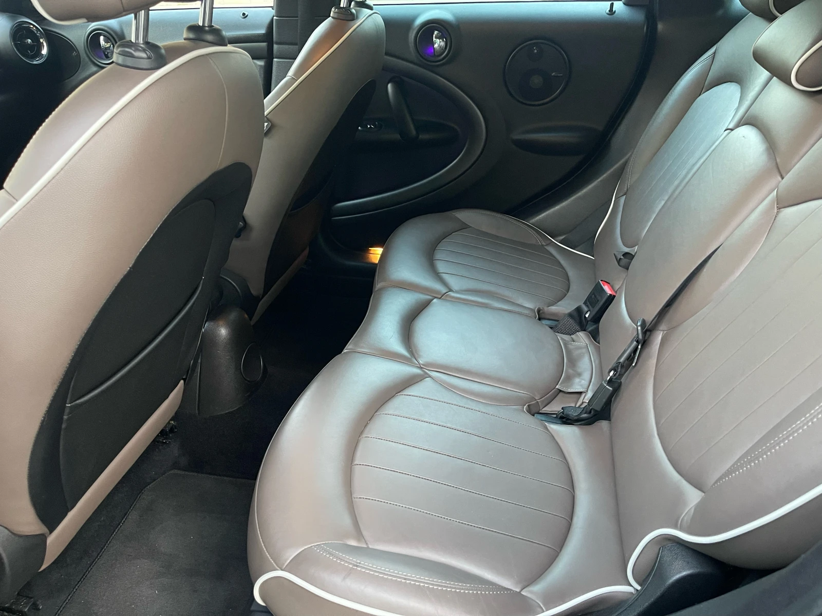 Mini Countryman 2.0SD ALL4 ВСИЧКИ ЕКСТРИ! ВНОС ГЕРМАНИЯ, снимка 8 - Автомобили и джипове - 54124462