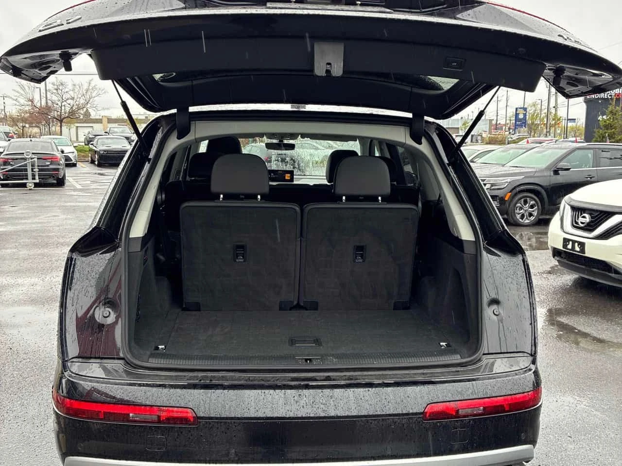 Audi Q7 * Komfort * ПОДГРЕВИ * ПАМЕТ * NAVI, снимка 12 - Автомобили и джипове - 54460338