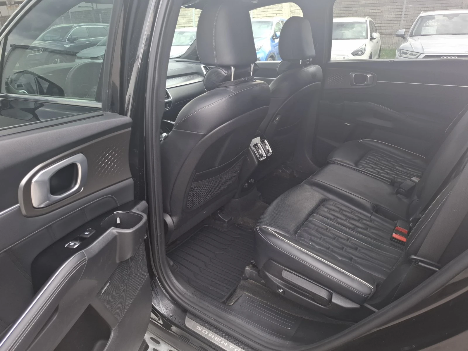 Kia Sorento 2.2 crdi Limited Гаранция, снимка 7 - Автомобили и джипове - 54532204