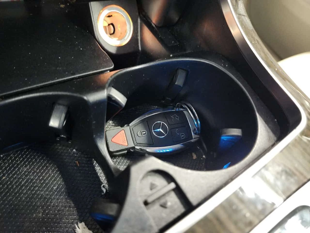 Mercedes-Benz GLC 300 �������� * ���� * KEYLESS * CARFAX | Mobile.bg � ����������� 8