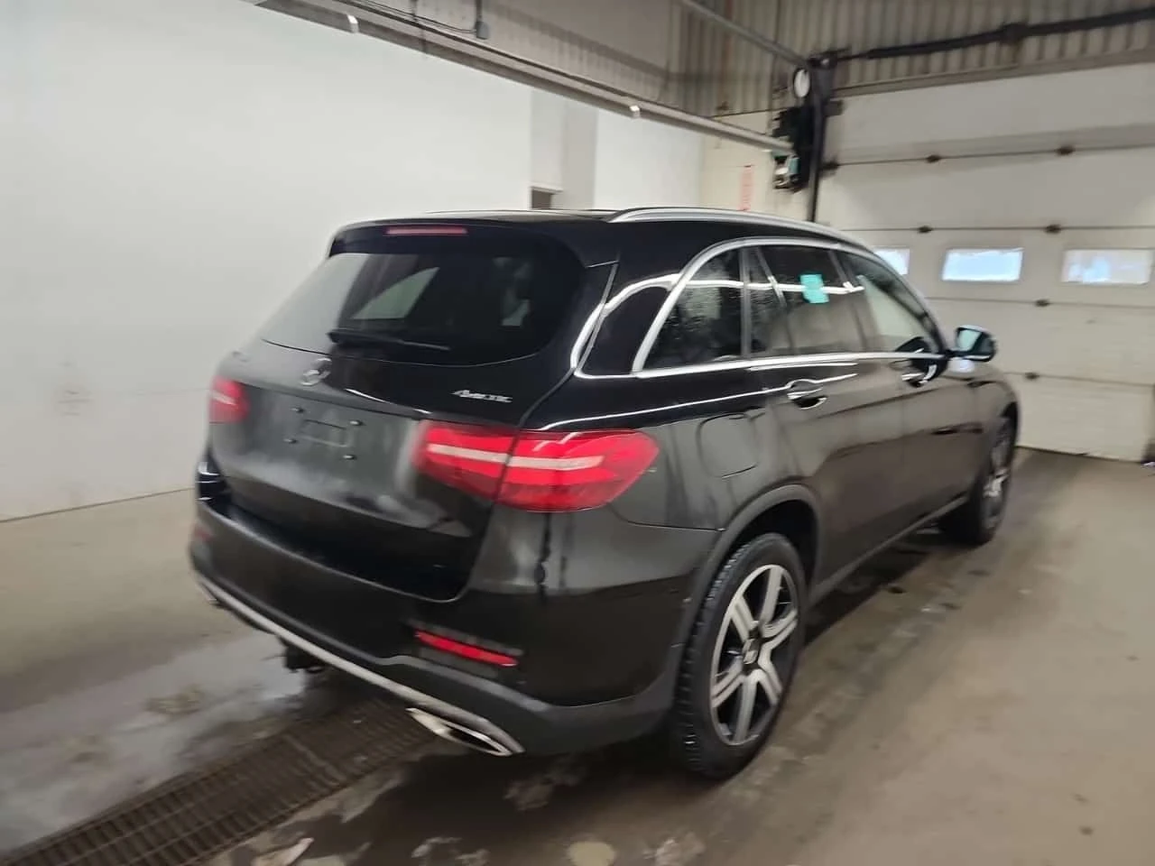 Mercedes-Benz GLC 300 �������� * ���� * KEYLESS * CARFAX | Mobile.bg � ����������� 3