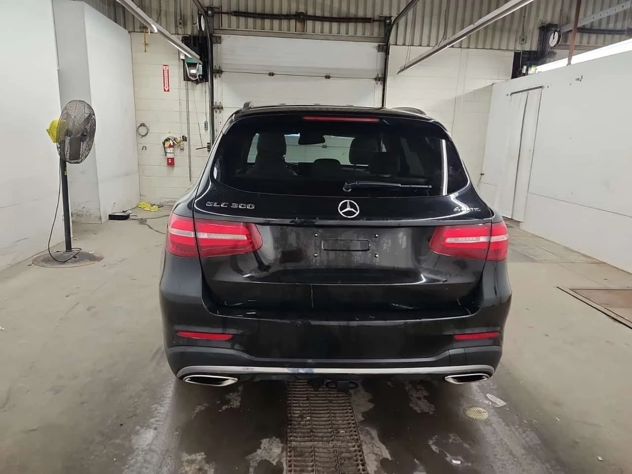 Mercedes-Benz GLC 300 �������� * ���� * KEYLESS * CARFAX | Mobile.bg � ����������� 17