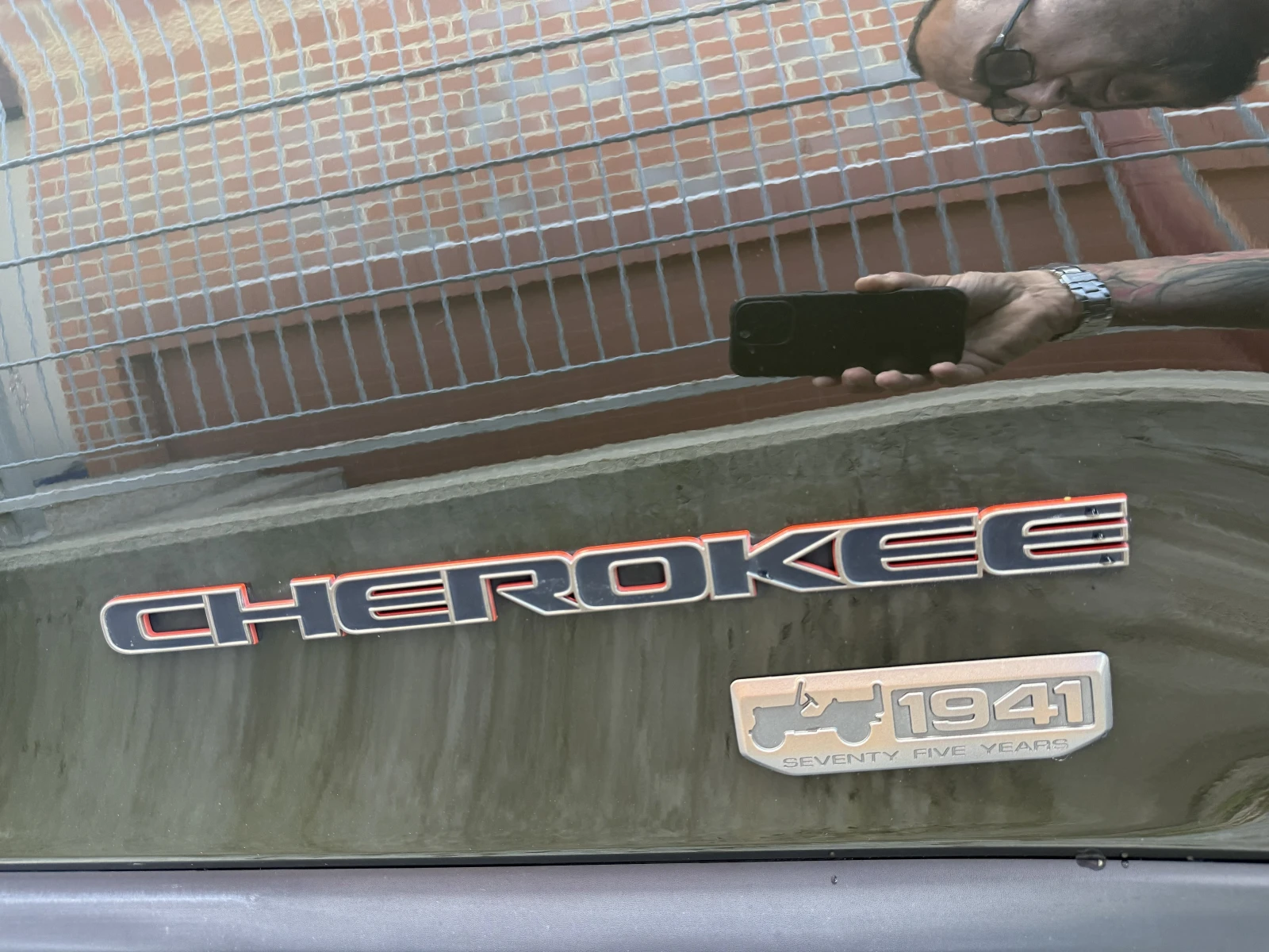 Jeep Cherokee EDITION-57г-AVTOMAT-4X4-115х.к-200k.c-FULL-FULL, снимка 17 - Автомобили и джипове - 54929544