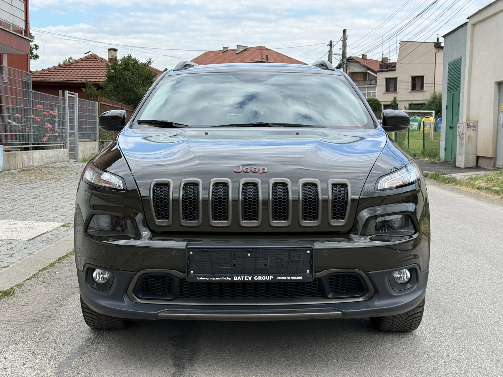 Jeep Cherokee EDITION-57г-AVTOMAT-4X4-115х.к-200k.c-FULL-FULL, снимка 2 - Автомобили и джипове - 54929544