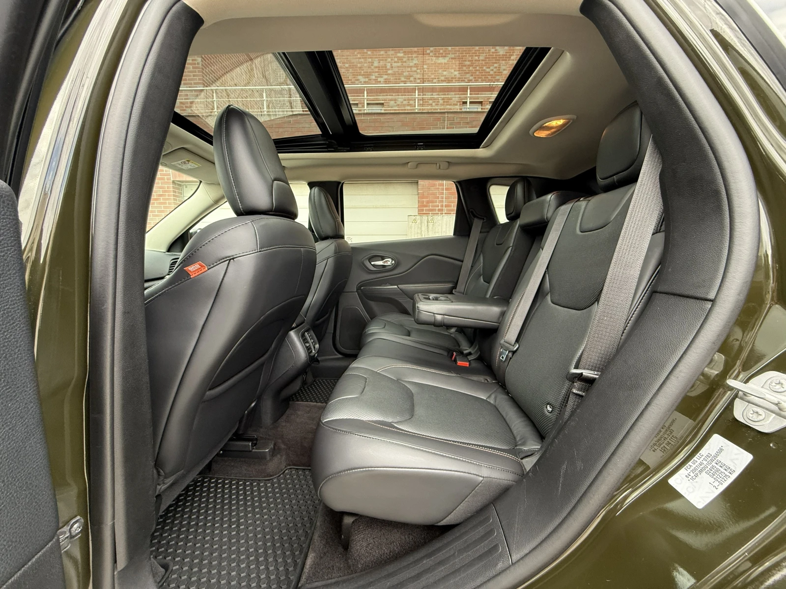Jeep Cherokee EDITION-57г-AVTOMAT-4X4-115х.к-200k.c-FULL-FULL, снимка 15 - Автомобили и джипове - 54929544