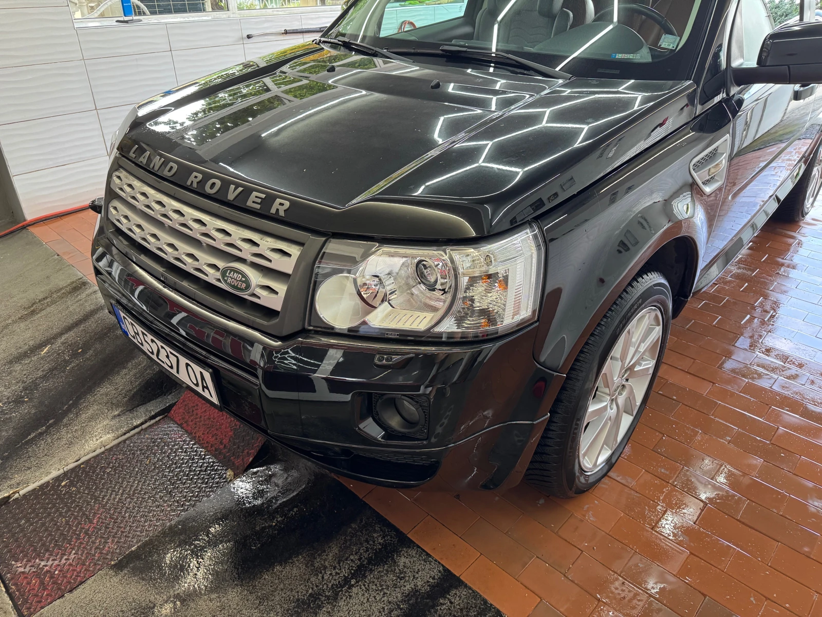 Land Rover Freelander SD4, снимка 6 - Автомобили и джипове - 55742335