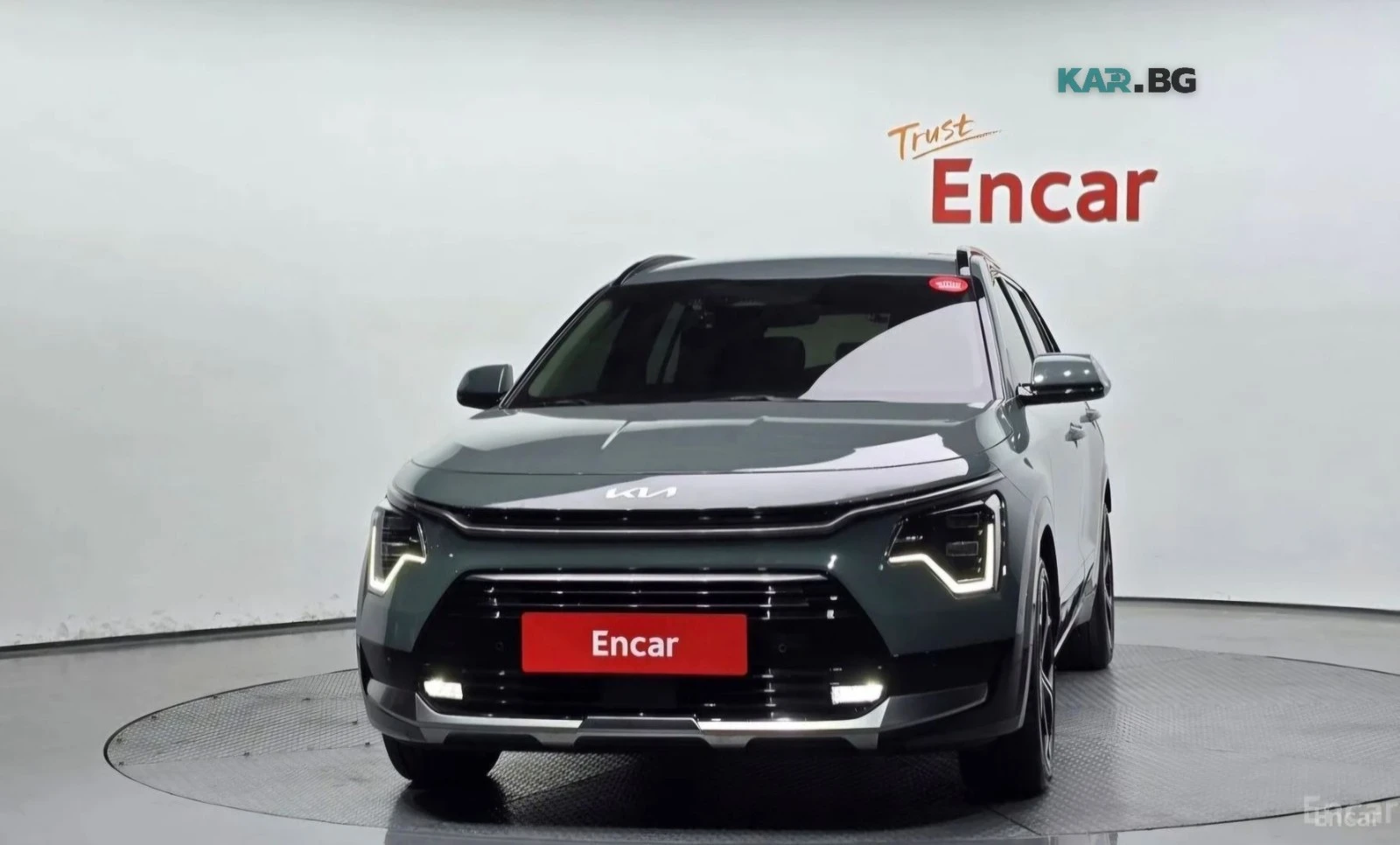 Kia Niro HYBRID* SIGNATURE* ПОДГРЕВ* ОБДУХВАНЕ* КОЖА* КАМЕР, снимка 3 - Автомобили и джипове - 56008639