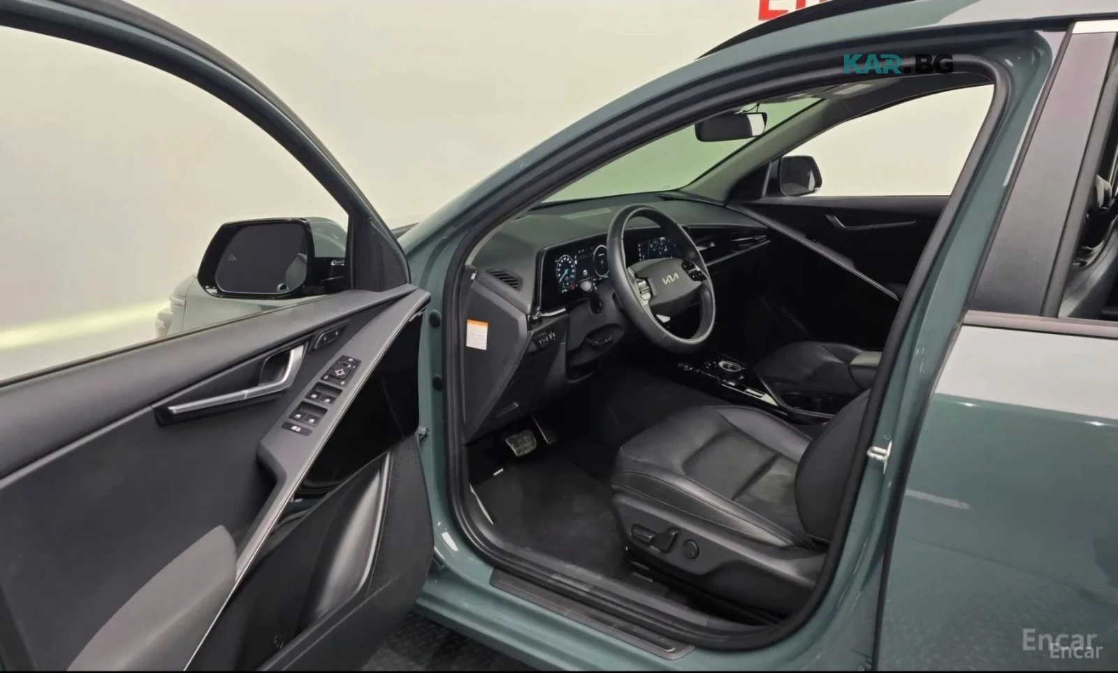 Kia Niro HYBRID* SIGNATURE* ПОДГРЕВ* ОБДУХВАНЕ* КОЖА* КАМЕР, снимка 11 - Автомобили и джипове - 56008639