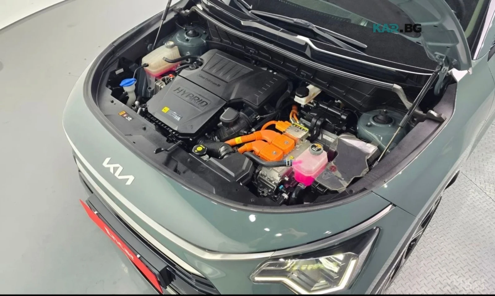 Kia Niro HYBRID* SIGNATURE* ПОДГРЕВ* ОБДУХВАНЕ* КОЖА* КАМЕР, снимка 6 - Автомобили и джипове - 56008639