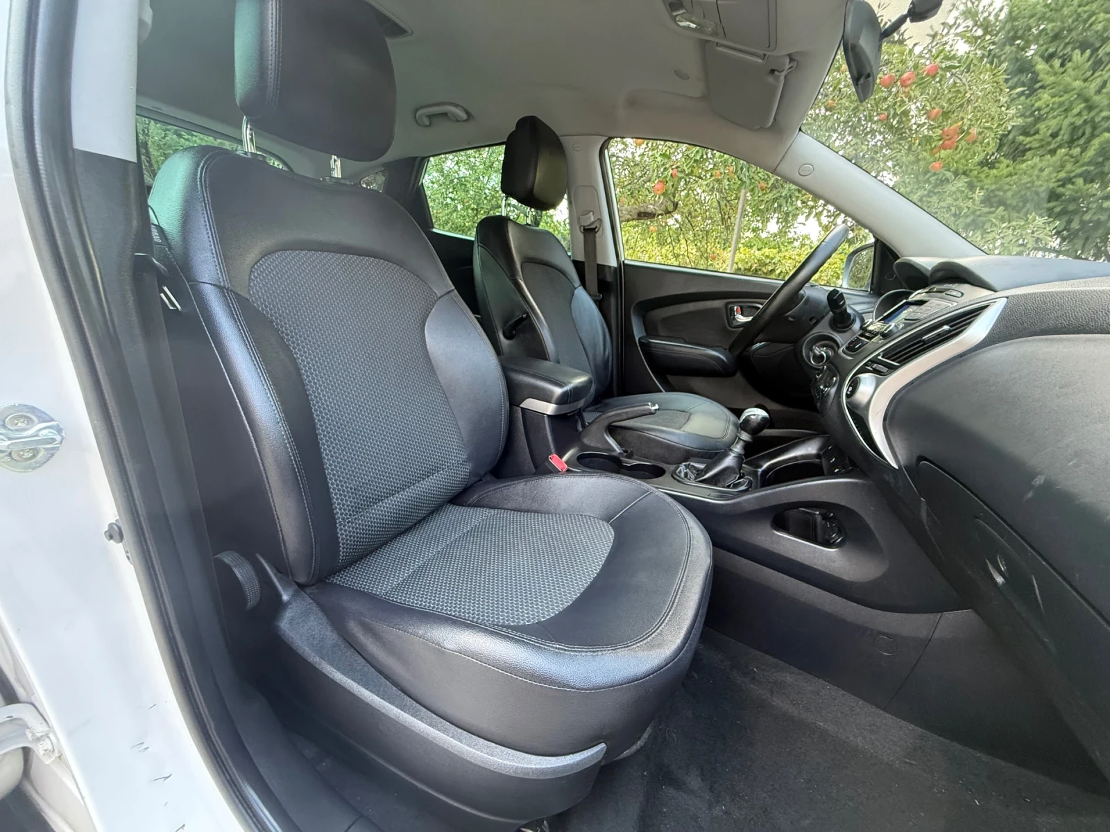 Hyundai IX35 2.0CRDI* 4x4* ��������*  | Mobile.bg � ����������� 13