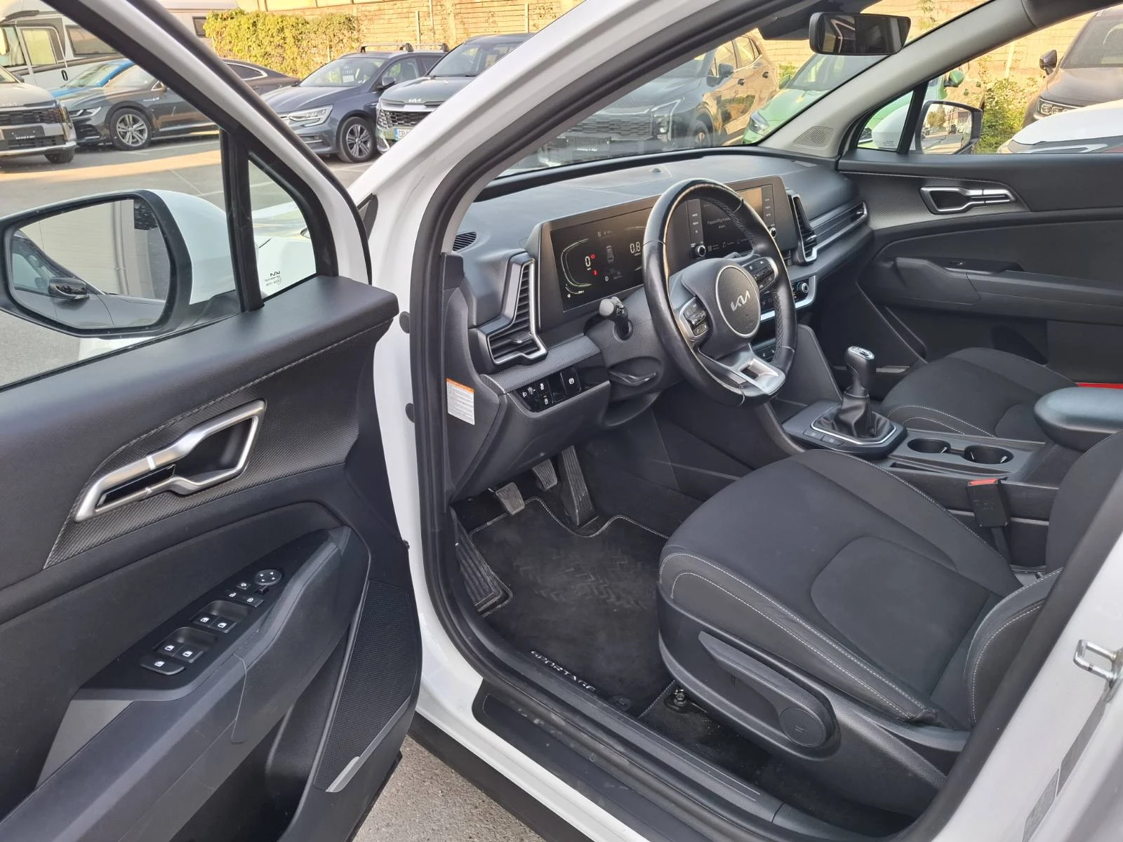 Kia Sportage 1.6 crdi ГАРАНЦИЯ, снимка 9 - Автомобили и джипове - 56091099