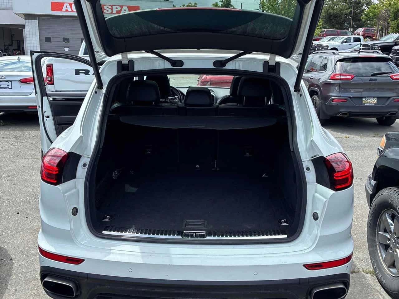 Porsche Cayenne * AWD * CARFAX * ����� �� ����������� *  | Mobile.bg � ����������� 12