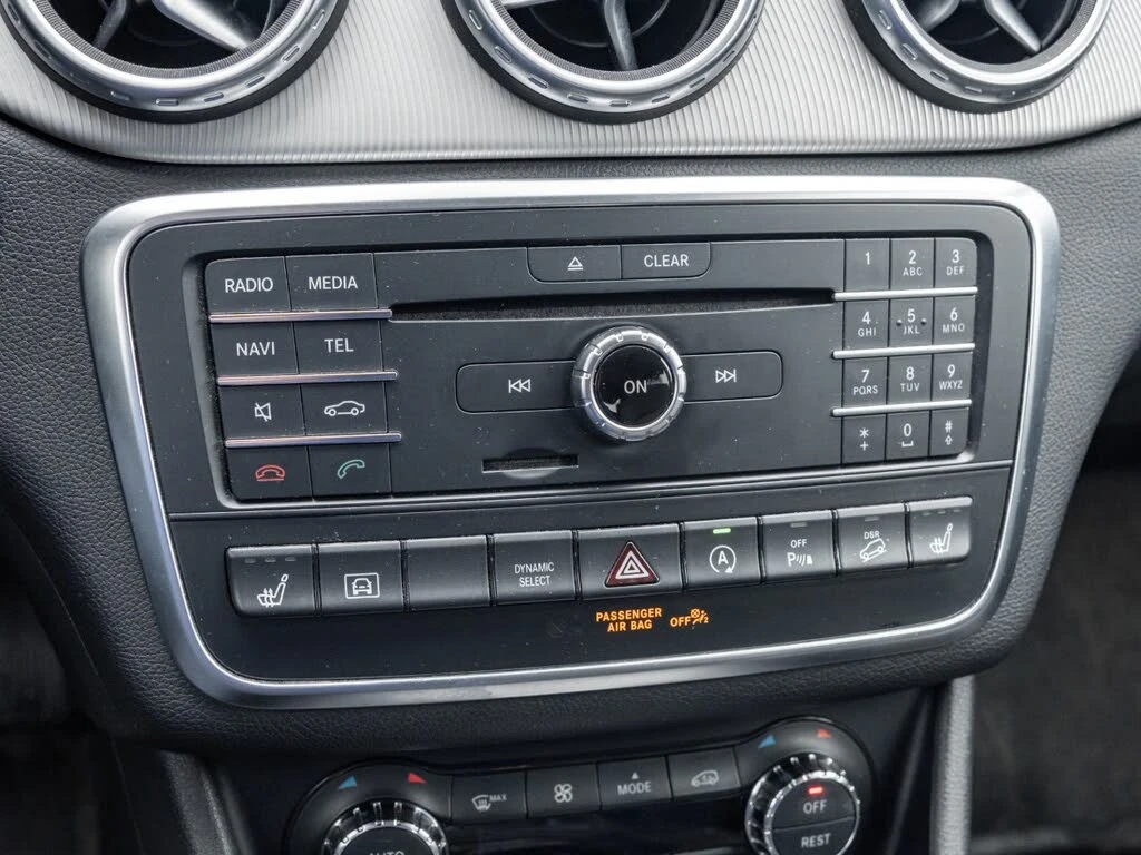 Mercedes-Benz GLA 250 4MATIC* ��������* ��������* ������ ����*  | Mobile.bg � ����������� 12