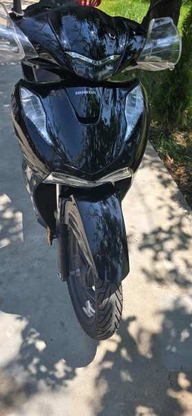 Обява за продажба на Honda Sh Black Edition ~5 400 лв. - изображение 6