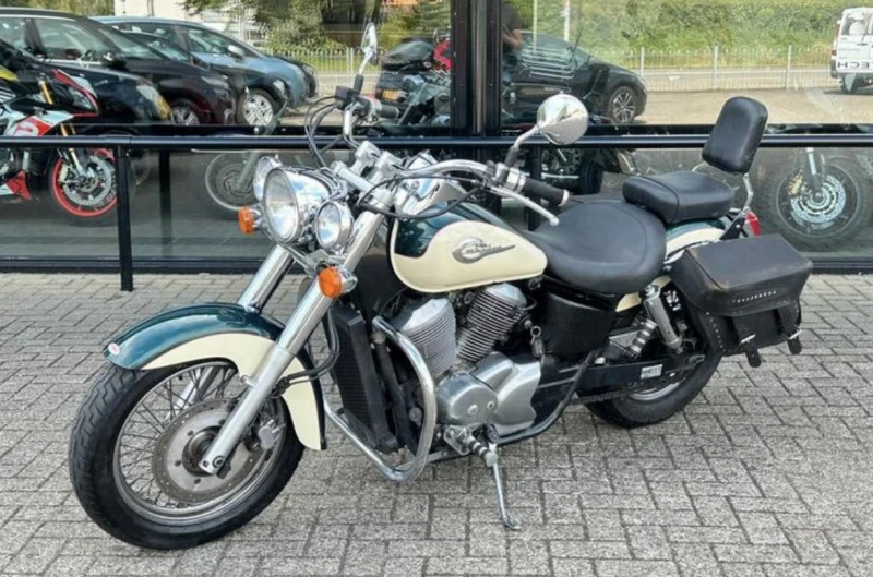 Honda Shadow VT 750, снимка 2 - Мотоциклети и мототехника - 47937020