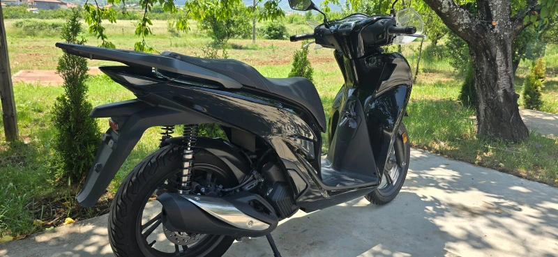 Honda Sh Black Edition, снимка 5 - Мотоциклети и мототехника - 50665635
