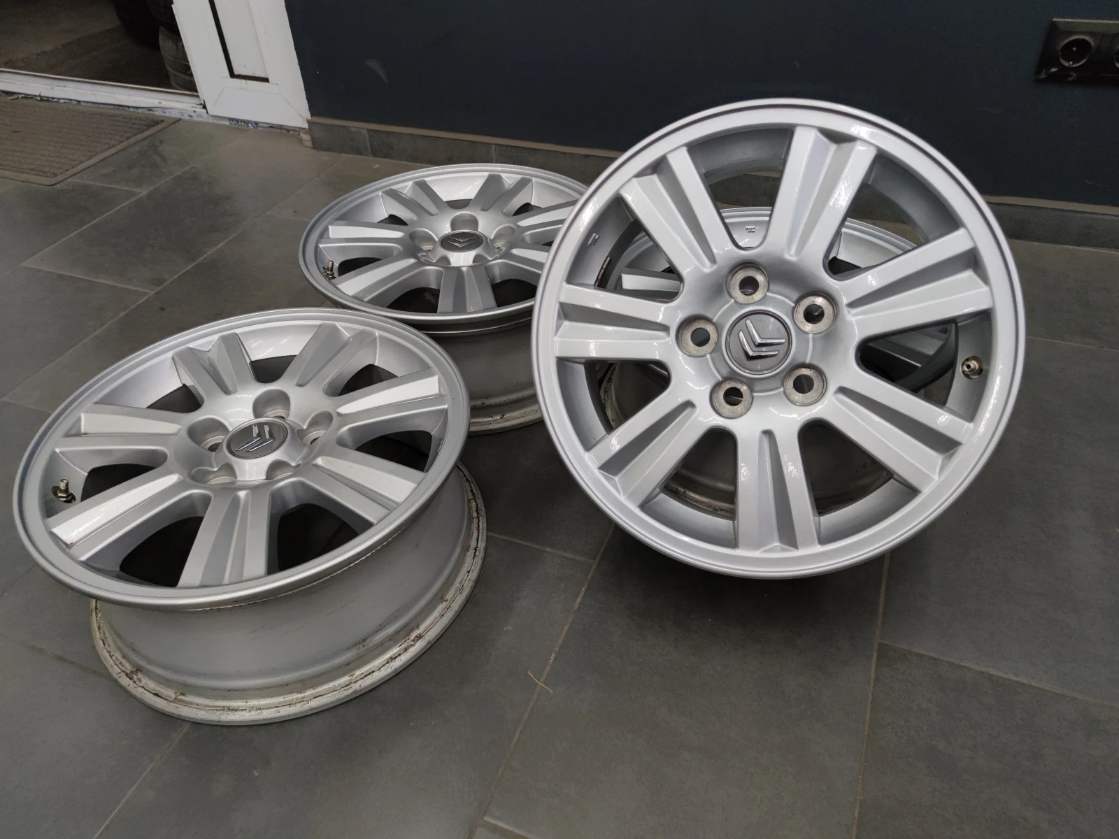   Citroen C-Crosser | Mobile.bg   2