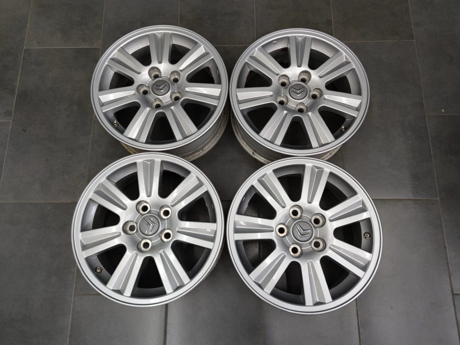   Citroen C-Crosser | Mobile.bg   3