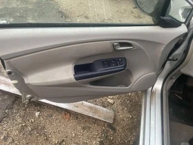 Honda Insight 1.3 HYBRID, снимка 8