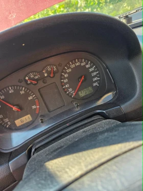 VW Golf 1.6 с газ, снимка 10