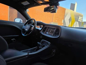 Dodge Challenger GT AWD-3.6 V6, снимка 13