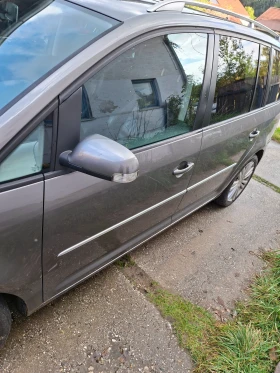 VW Touran 2.0 170, снимка 3