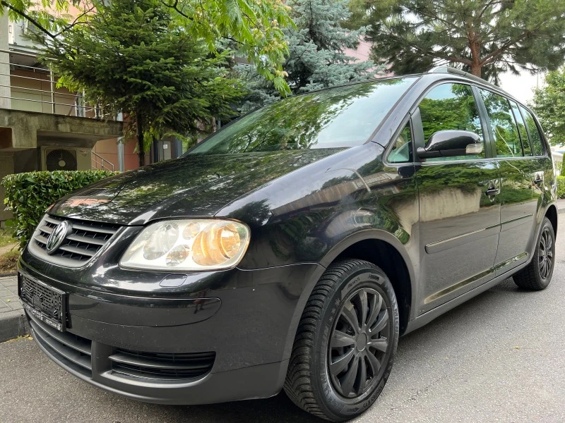 VW Touran 1.9TDI KLIMATRONIK/105kc/PODGREV/UNIKAT, снимка 1 - Автомобили и джипове - 41609473