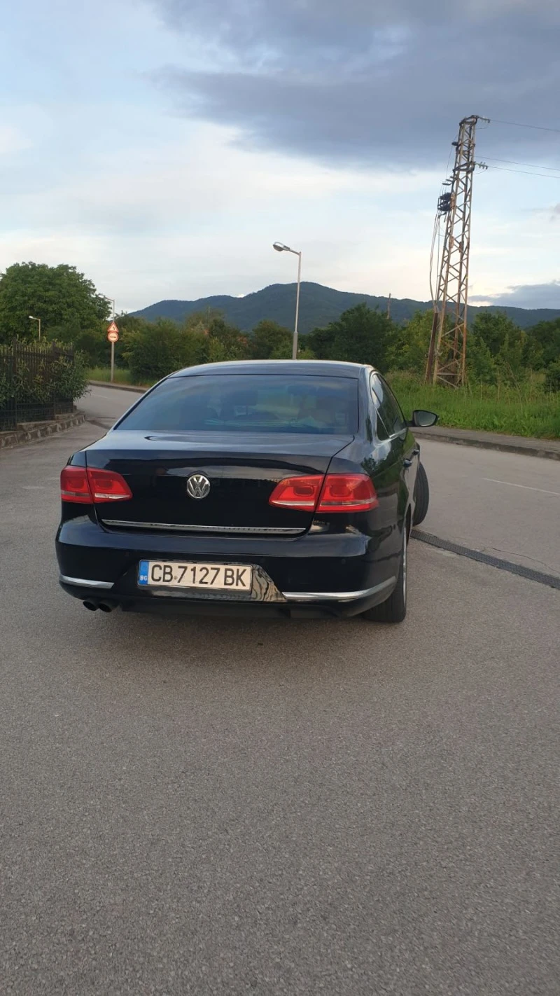 VW Passat, снимка 2 - Автомобили и джипове - 48220736