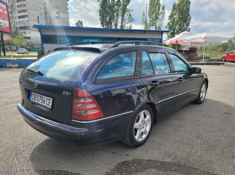 Mercedes-Benz C 270 Avantgarde , снимка 4 - Автомобили и джипове - 47547153